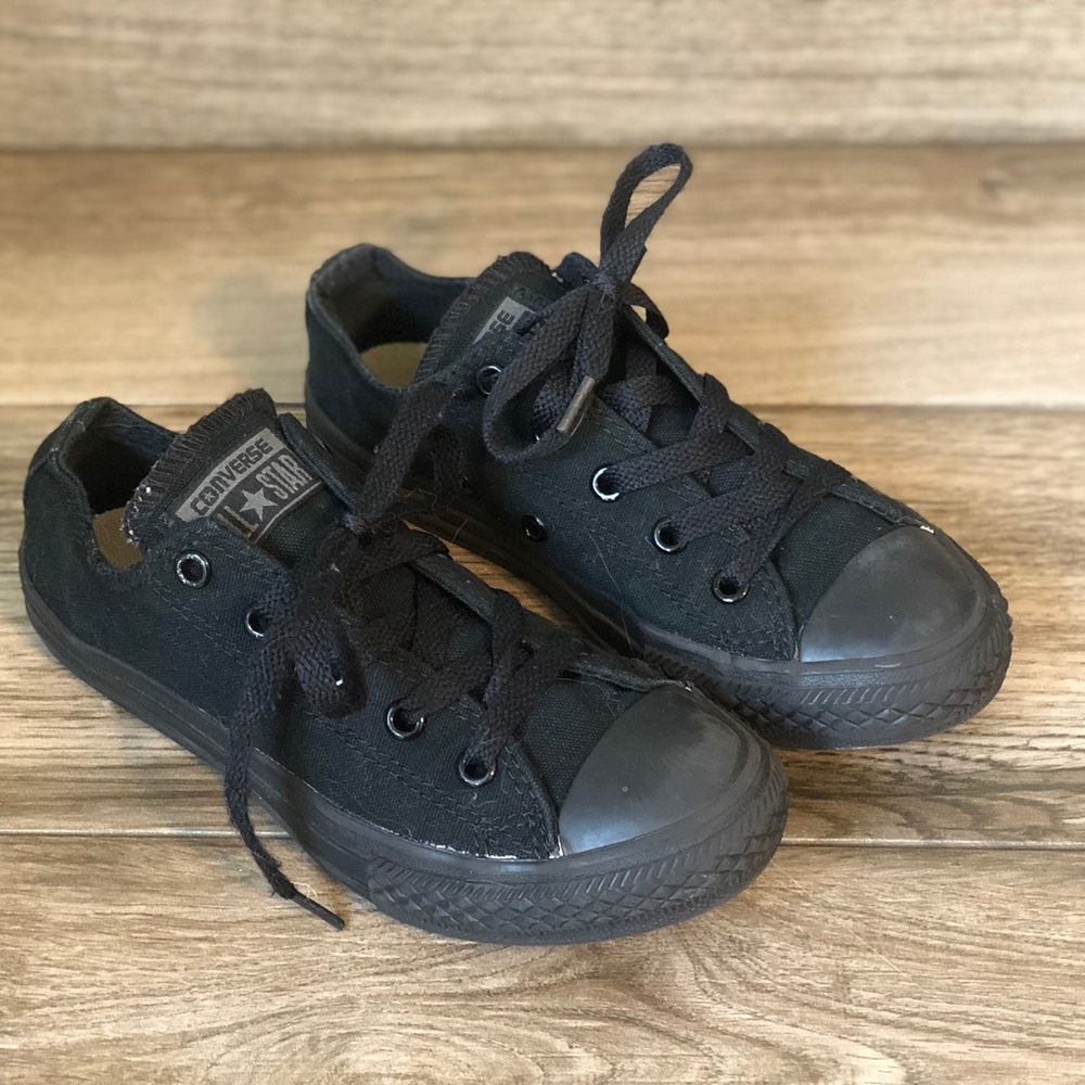 Girls Low top Converse